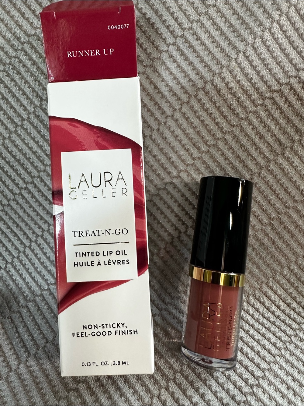 Laura Geller Treat-N-Go Tinted Lip Oil in Runner Up